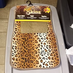 Wild Skinz 4 Leopard Animal Print Car Mats